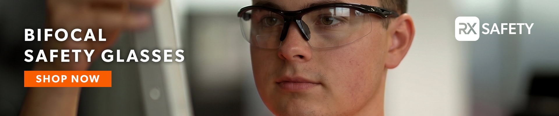 blog-footer_desktop_eye-wear-options-that-come-reading-magnifying-features
