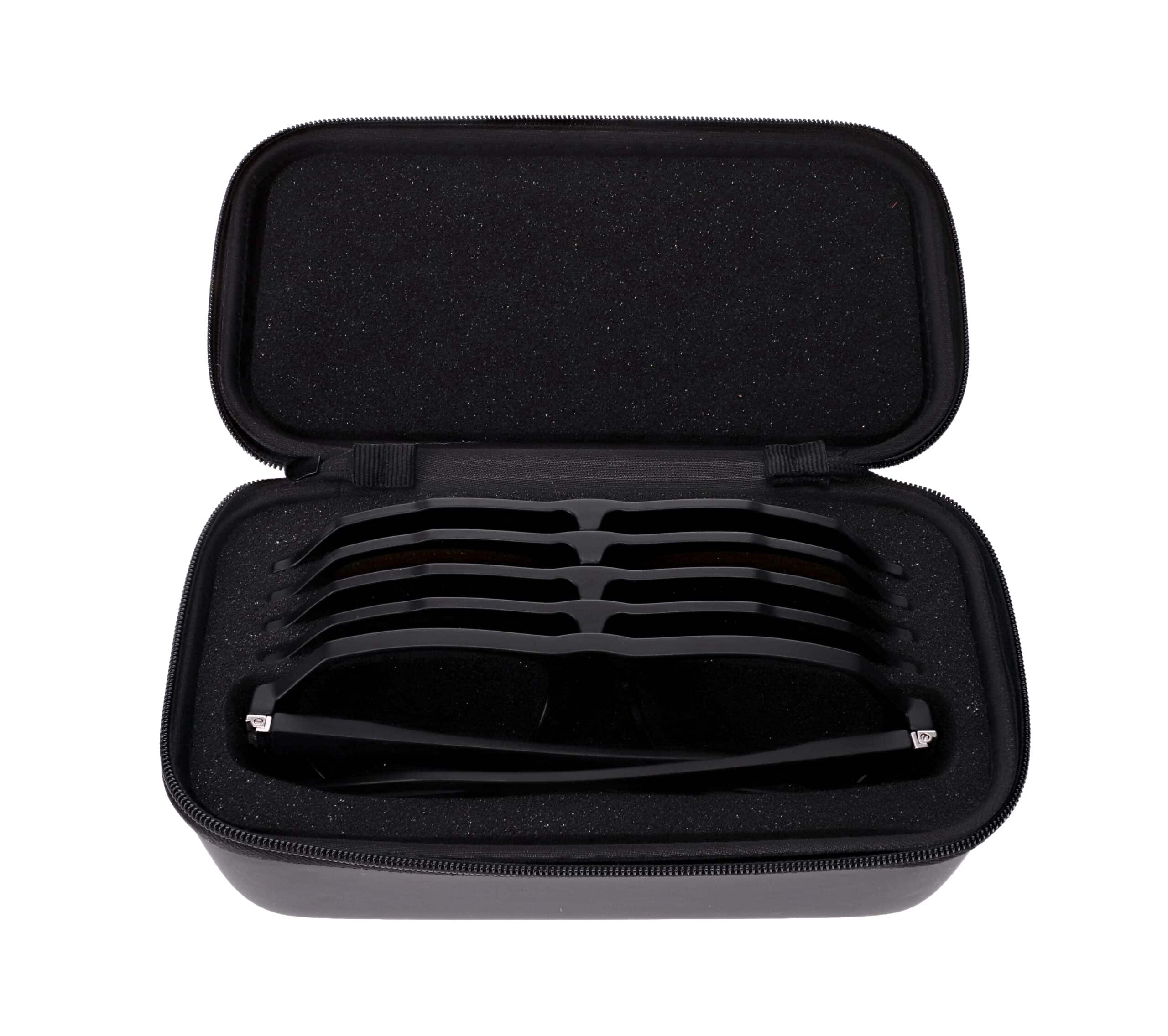 Vistanza 5FM51 Clip-On Sunglasses Kit. Case.